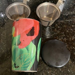 Tea forte Heavy Porcelain Painted Mug Strainer Lid